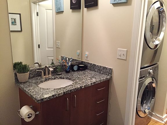3rd image of 923 Peachtree St NE Unit 1329