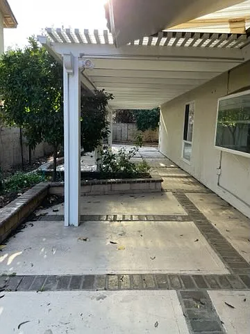 5122 Dutcher Ave — Photo 10