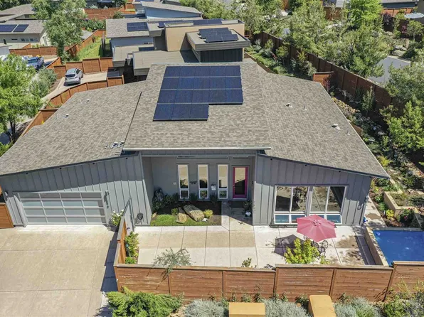 18870 Old Bridge Rd, Jamestown, CA 95327