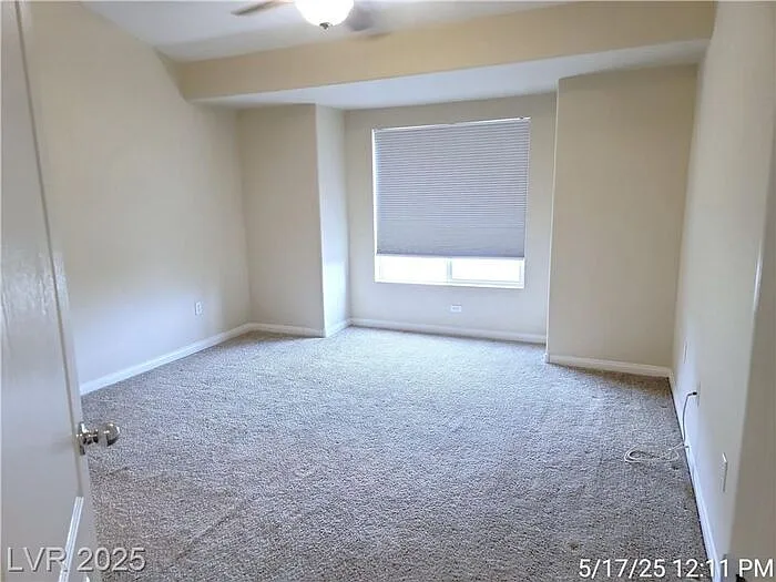 316 Fountain Crossing Ln — Photo 17