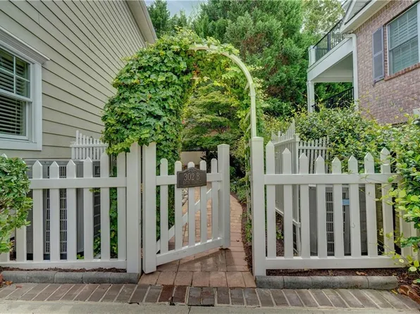 302 55th St #B, Virginia Beach, VA 23451