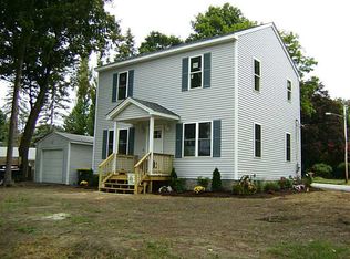 4 Orchard St, Smithfield, RI 02828