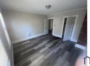 1416 E 85th St #1, Cleveland, OH 44106