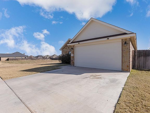 2nd image of 7531 Salerno Ct