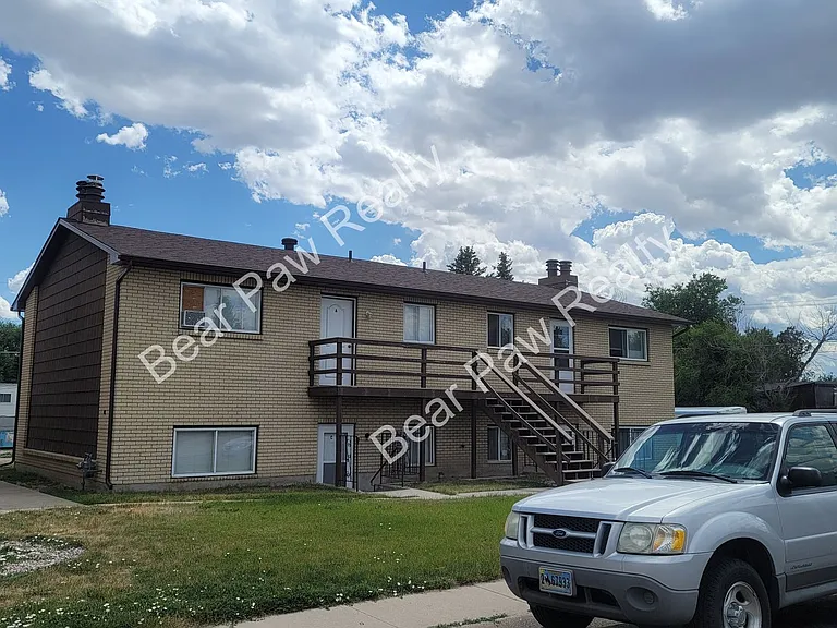 503 Shoshoni St — Photo 1