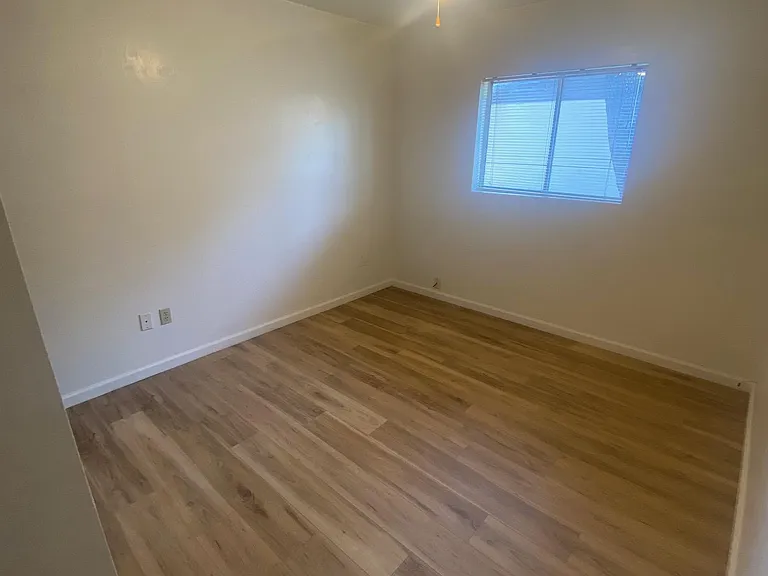32 W Loma Vista Dr #104 — Photo 7