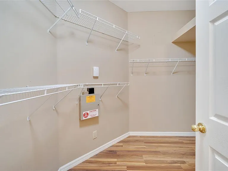 5508 Golden Isles Dr — Photo 30