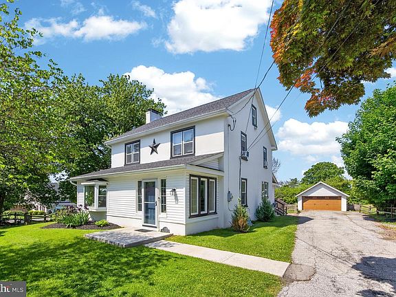 3rd image of 11 Morris Ln
