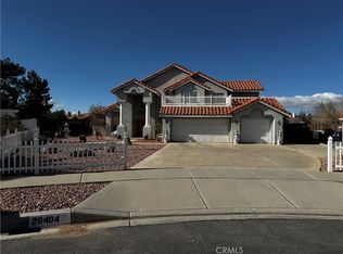 20404 Half Moon Ct, Apple Valley, CA 92308