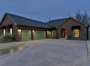 4828 Rocky Rd, Yukon, OK 73099