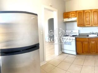 201 N 17th St APT 2B, East Orange, NJ 07017