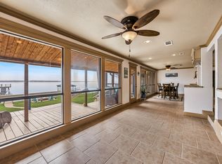 18409 Shore Dr, Kemp, TX