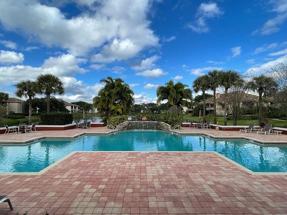 Spacious Pool #1