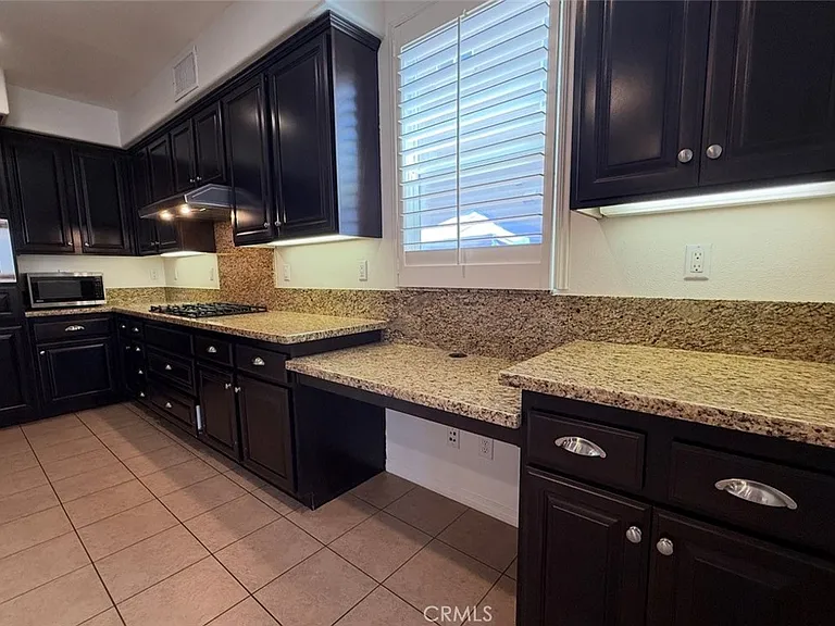 8359 Fiske Dr — Photo 10