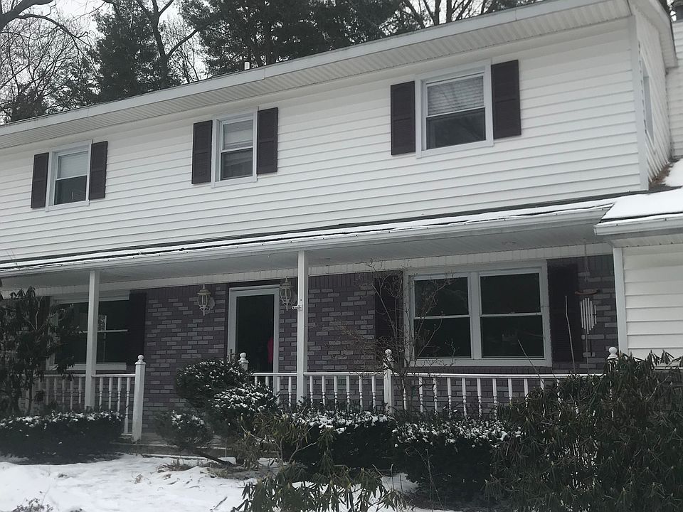 1st image of 7 Sun Valley Ln