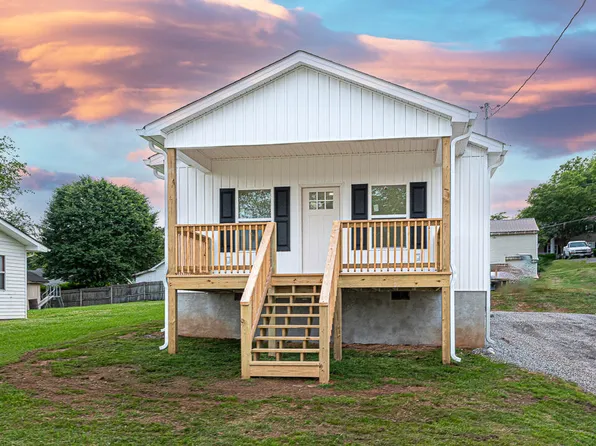 104 Henderson St, Athens, TN 37303