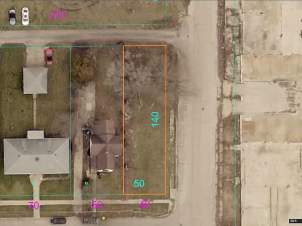 1736 13th Ave, Rockford, IL 61104