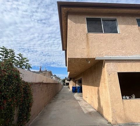 5th image of 1235 W 24th St