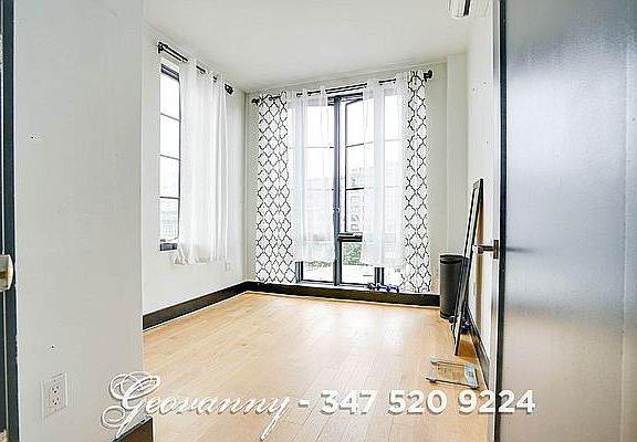 4th image of 82 Jefferson St #A5d