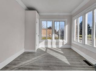 1720 Debra Ann Ln, Cleveland, OH 44112