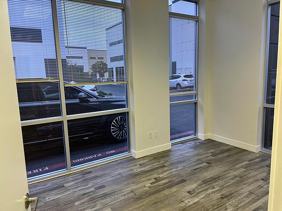 5th image of 2502 Catamaran Way
