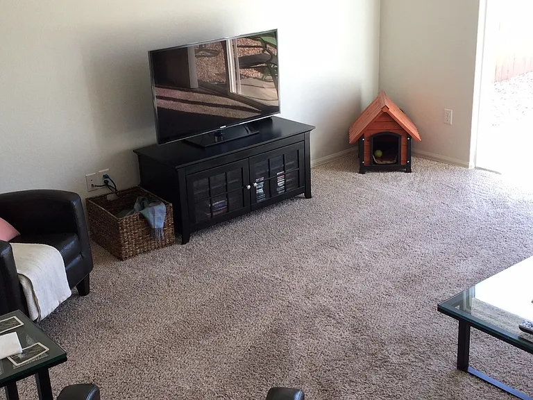 527 Stoney Brook Rd — Photo 3