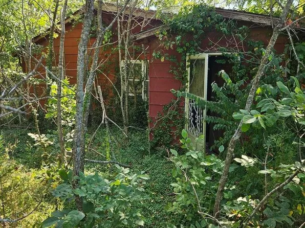 1926 E 555th Road, Pleasant Hope, MO 65725