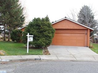 1739 April Loop, Richland, WA 99354