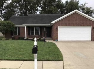 10683 Tecumseh Dr, Newburgh, IN 47630