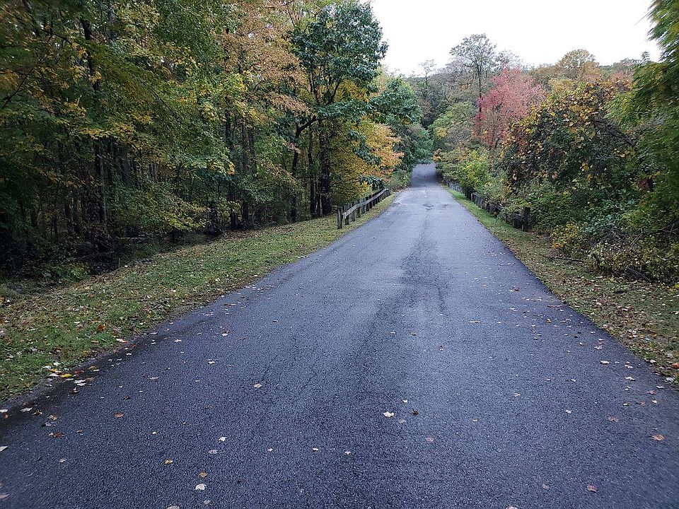 19 Country Knolls Ln, Mahopac, NY 10541 MLS 11212577 Zillow