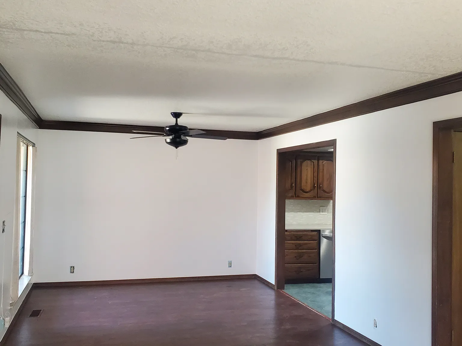 3 bed, 1482 sqft, $1,550 — Photo 2