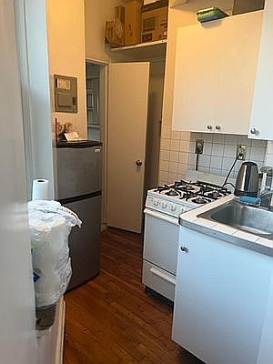2nd image of 163 Mott St #6B