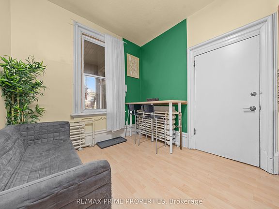 5th image of 155 Stewart St #5