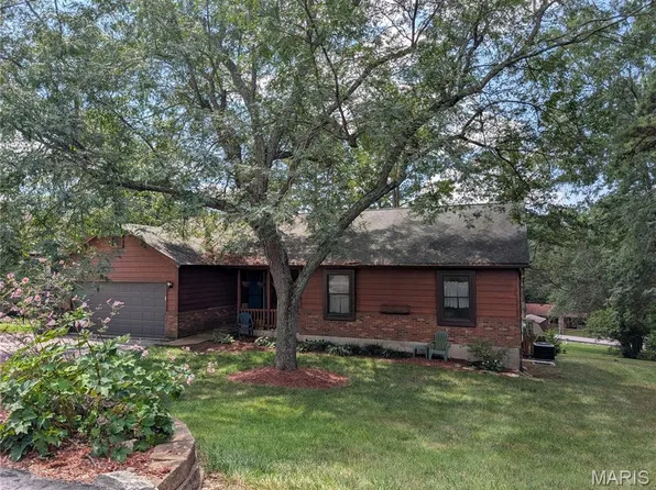 7408 Cedarwood Dr, Cedar Hill, MO 63016