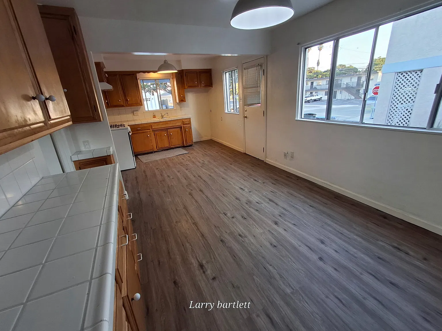511 San Luis Ave — Photo 4