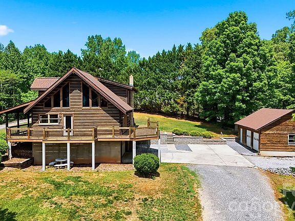 2nd image of 2079 Icard Ridge Rd