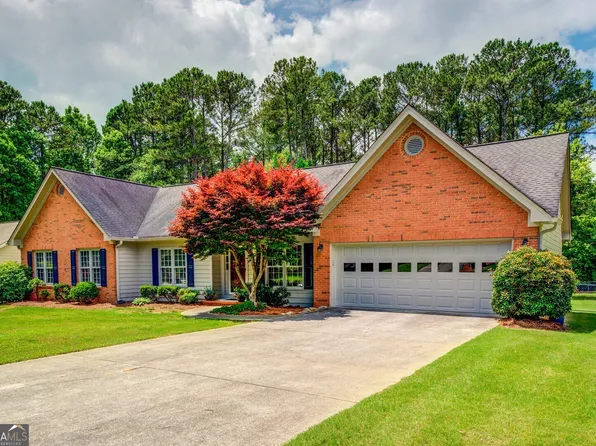 2339 Radbury Ln, Snellville, GA 30078