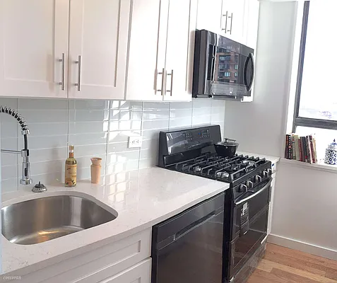 Rented by Corcoran | media 18