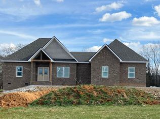 111 Sugar Cane Ln, Greeneville, TN 37745