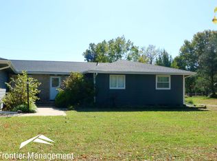 2607 Rogers Blvd, Manhattan, KS 66502