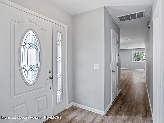 3rd image of 446 Costa Mesa Drive