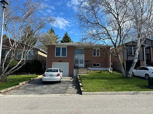 222 Currey Cres #BASEMENT Photo 1
