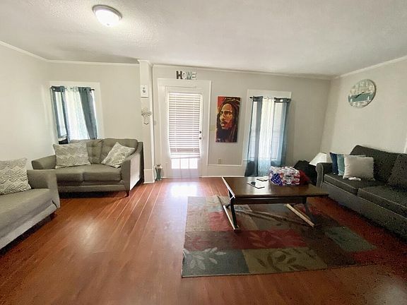 3rd image of 509 7th St N