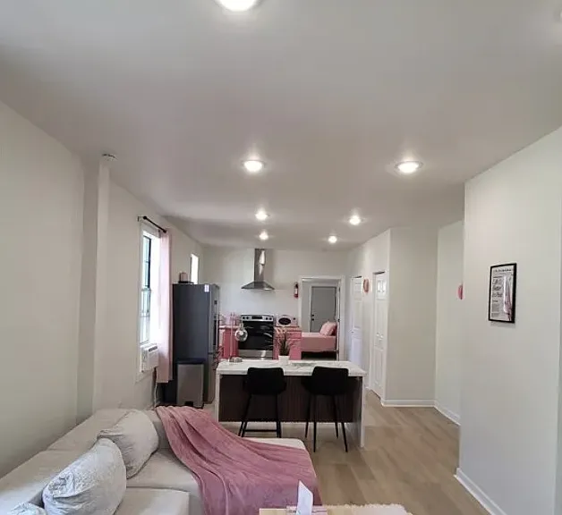 426A W King St #A — Photo 7