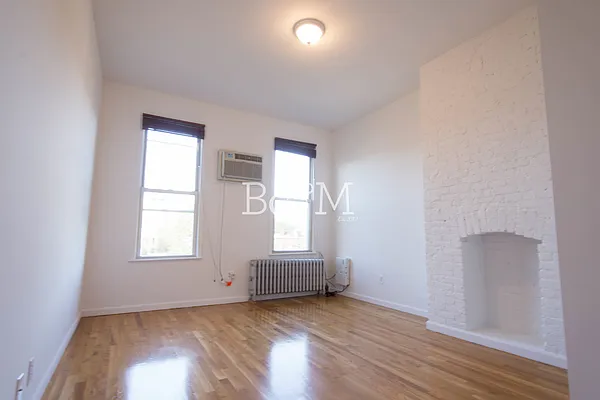 Rented by Brick&Mortar | media 41