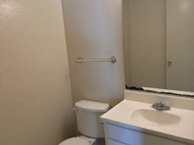 232 Green Meadow Dr #C — Photo 5