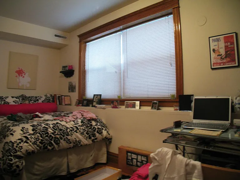 1817 N Clybourn Ave #1 — Photo 5