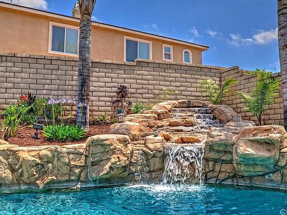 3rd image of 2367 Toulouse Cir