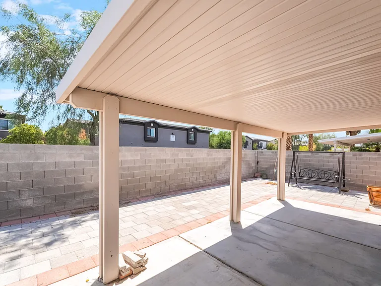 325 Silverado Pines Ave — Photo 18