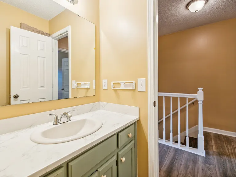1011 Silver Point Dr — Photo 9